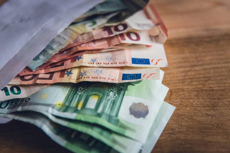 De l'argent liquide en euros